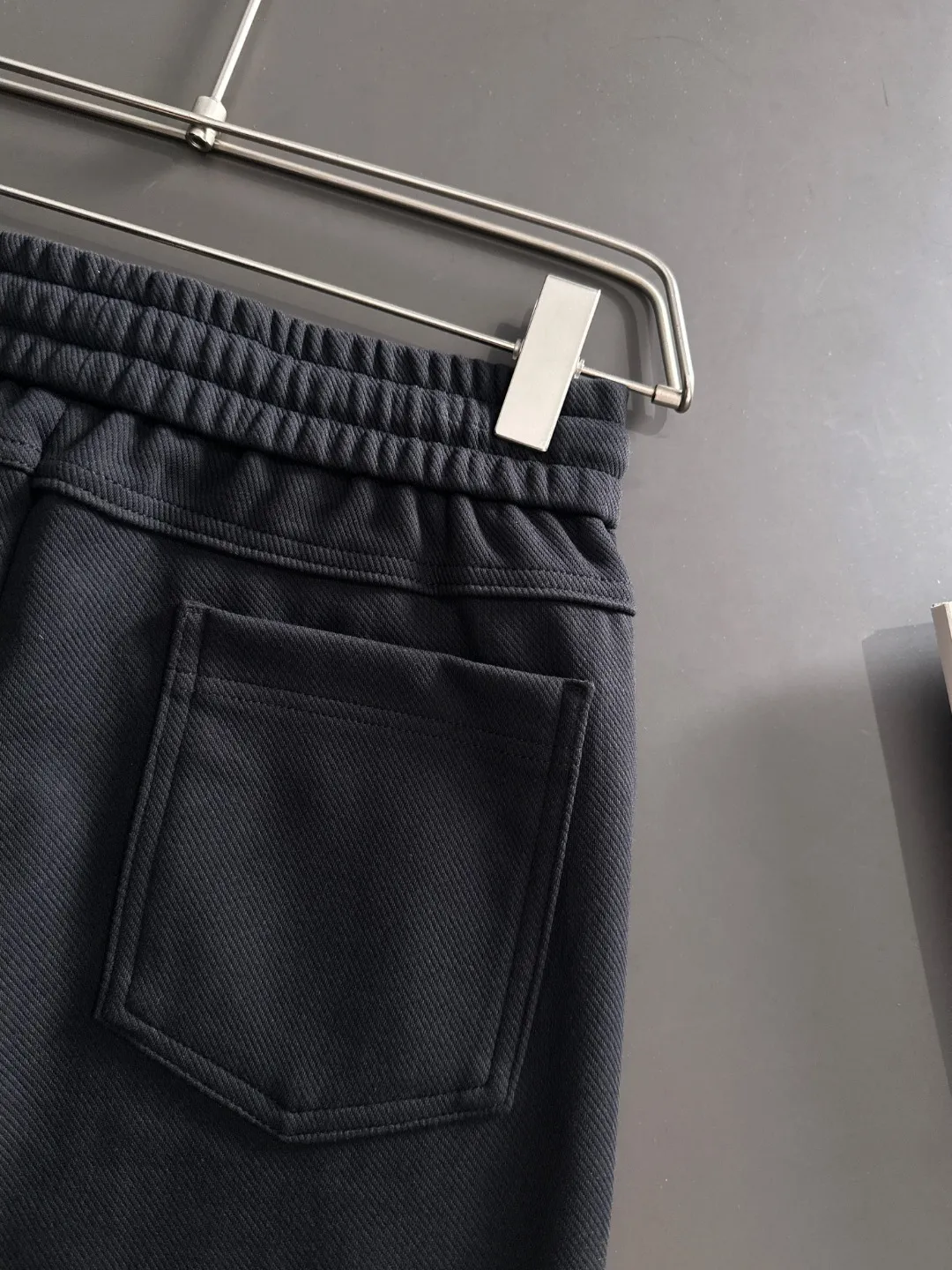 Next day shipping P360 Stone Island 2025 new autumn elastic band casual pants, thick counter-customized fabrics, high breathability and comfort, impeccable details, brand element design concept, reflecting high quality. It feels delicate and soft! It presents a casual cut and the upper body shape is great! Size: M-4XL